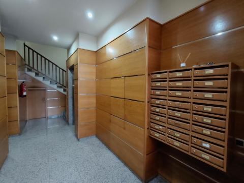 PISO DE 4 DORMITORIOS CON UNA PLAZA DE GARAJE.  OPCIONAL UNA SEGUNDA PLAZA