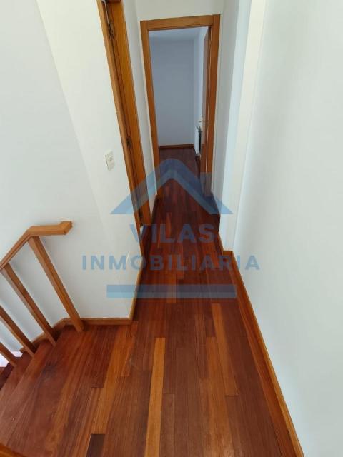 DUPLEX CON PISCINA COMUNITARIA